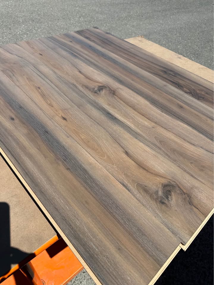 Slate Rock Walnut image 0