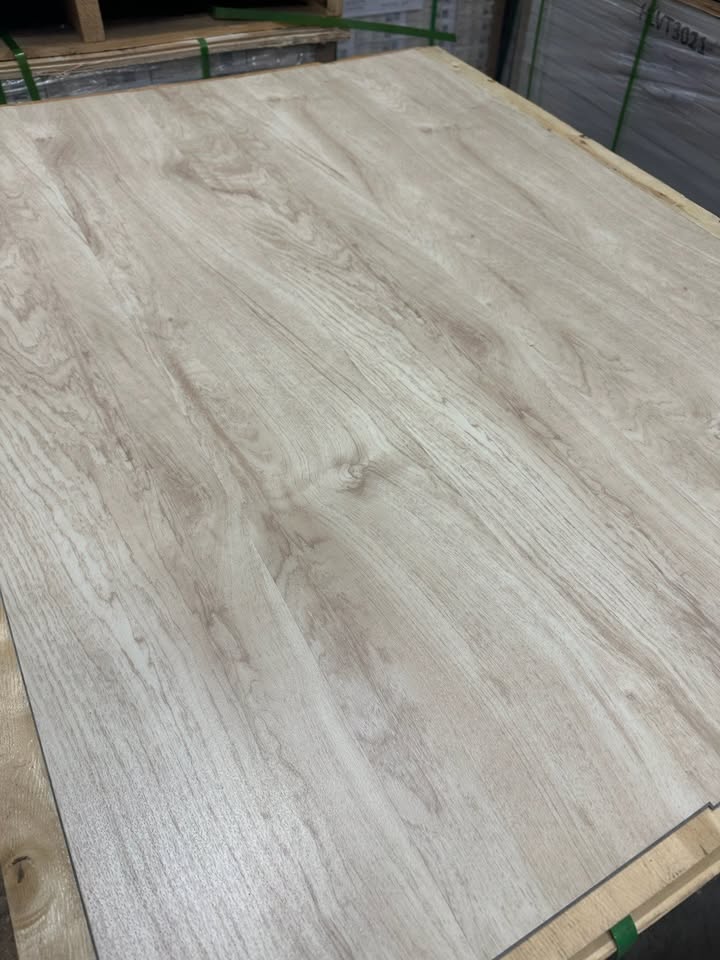 Hickory Sand LVP image 0