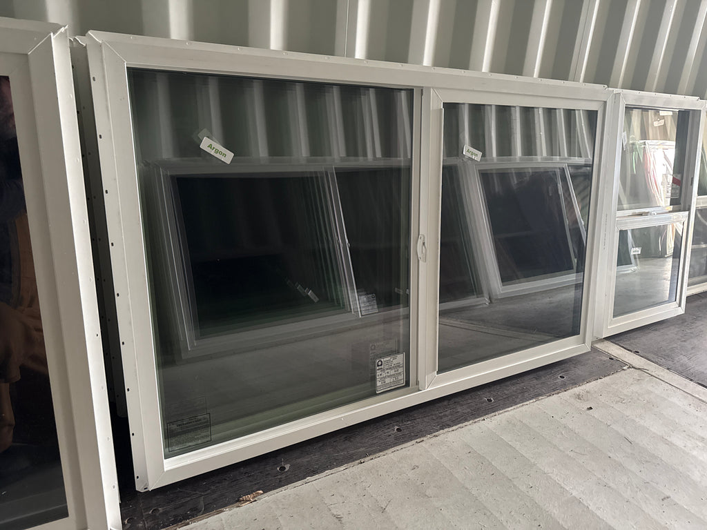60x36 Window Slider V000674931