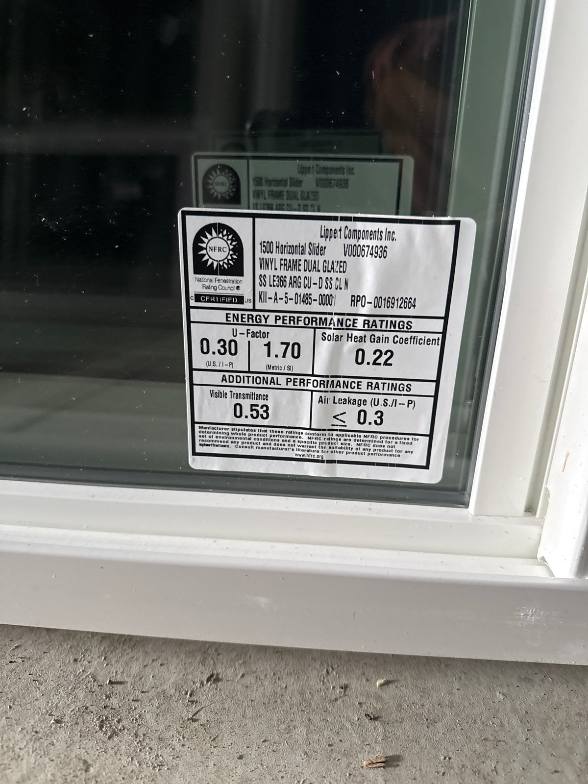 72x36 Window Slider V000674936