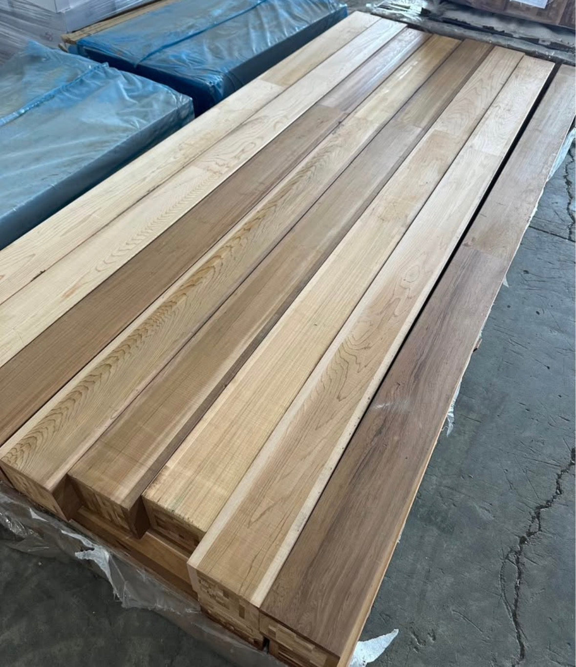 6x6 WESTERN RED CEDAR KD CLR S4S